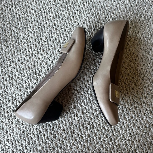 Salvatore Ferragamo vintage heels 8.5 Leather Secretary Vintage Pinup Wiggle tan - Picture 6 of 6